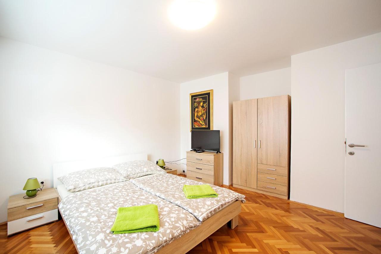 Sweet Apartments With Free Private Parking Ljubljana Exterior photo