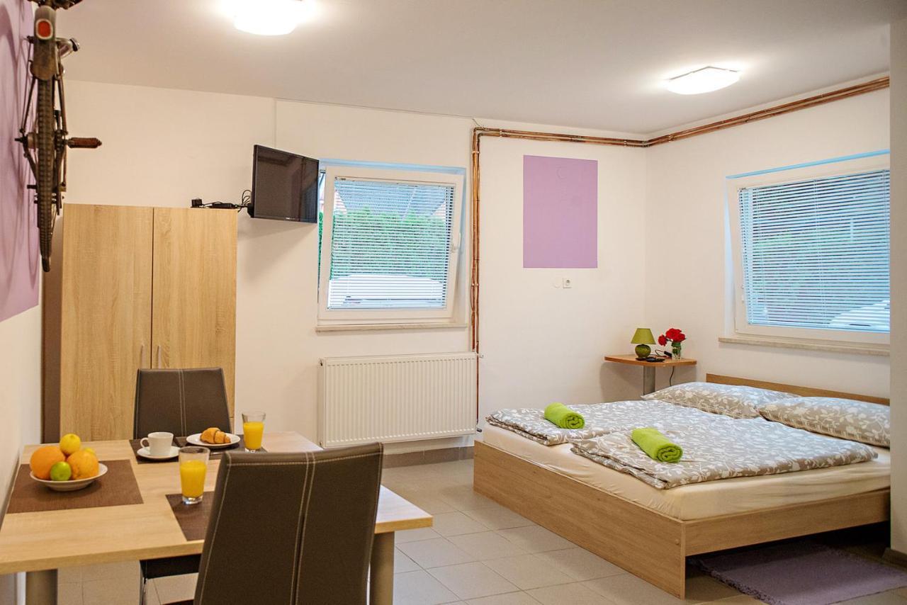 Sweet Apartments With Free Private Parking Ljubljana Exterior photo