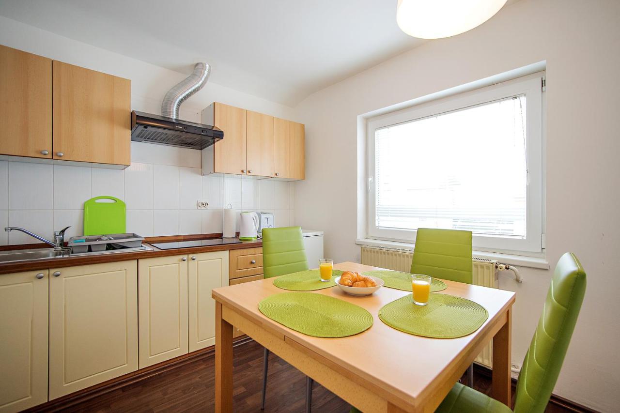 Sweet Apartments With Free Private Parking Ljubljana Exterior photo